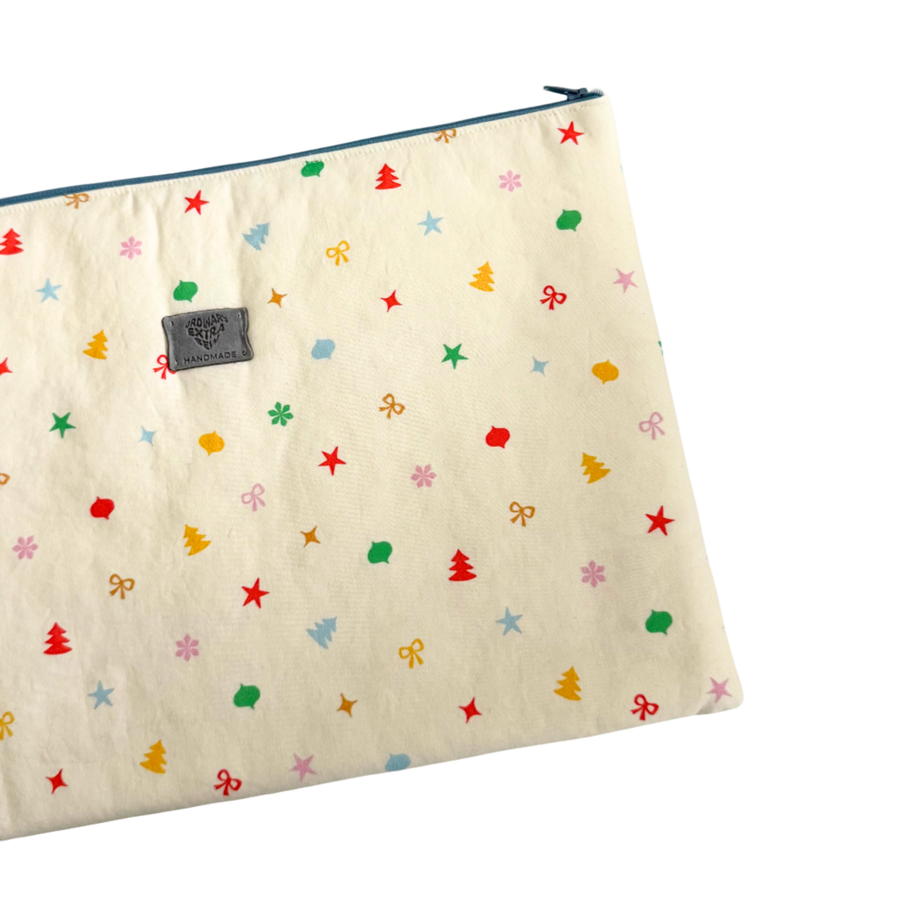 Winter Bliss Laptop Sleeve