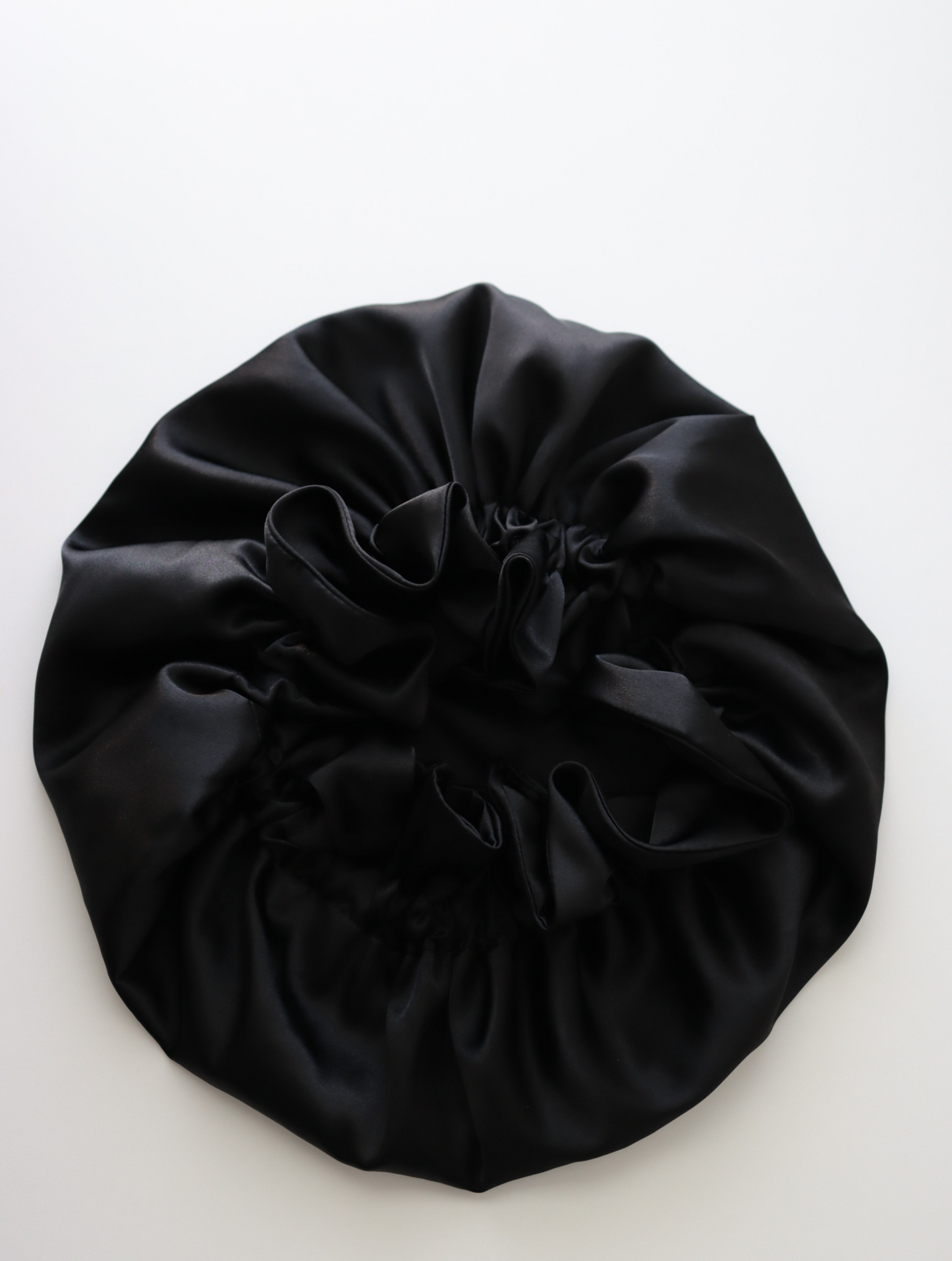 Unwind Ruffle Bonnet