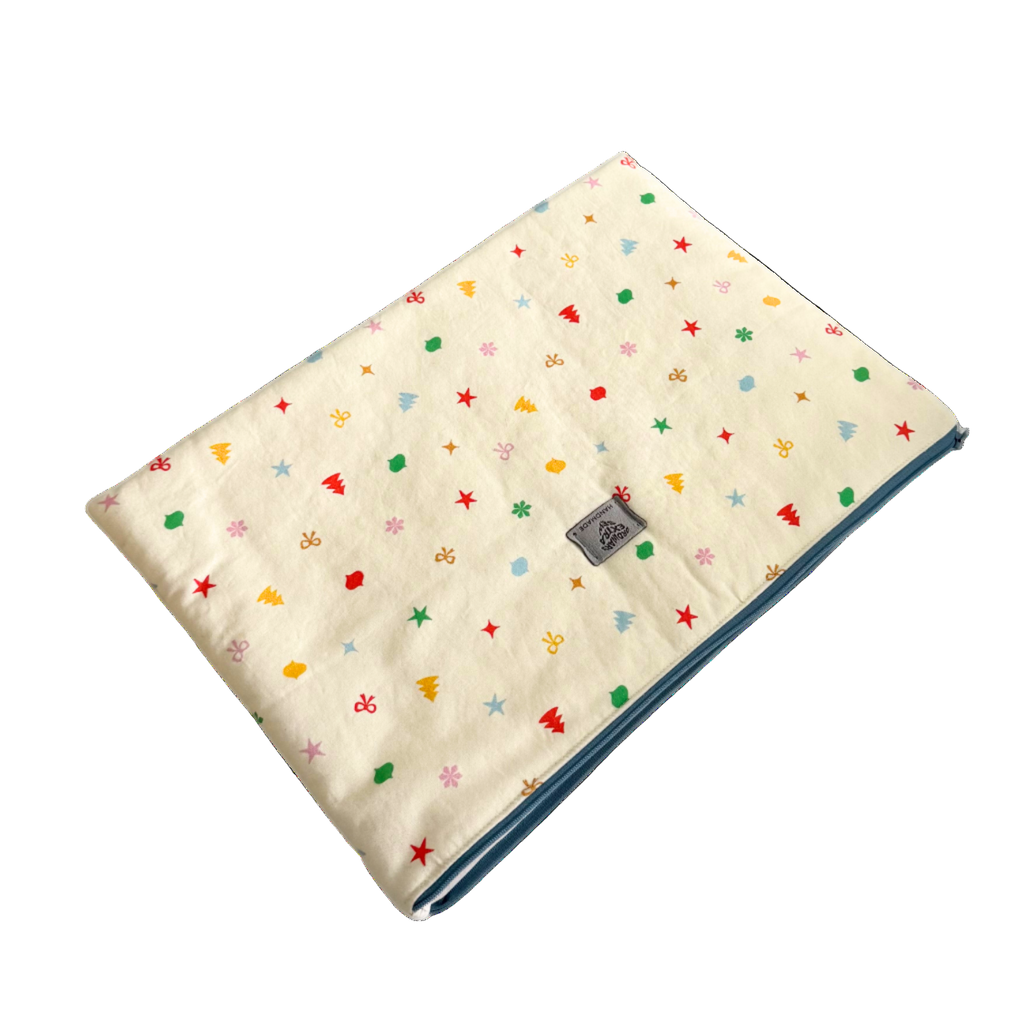 Winter Bliss Laptop Sleeve