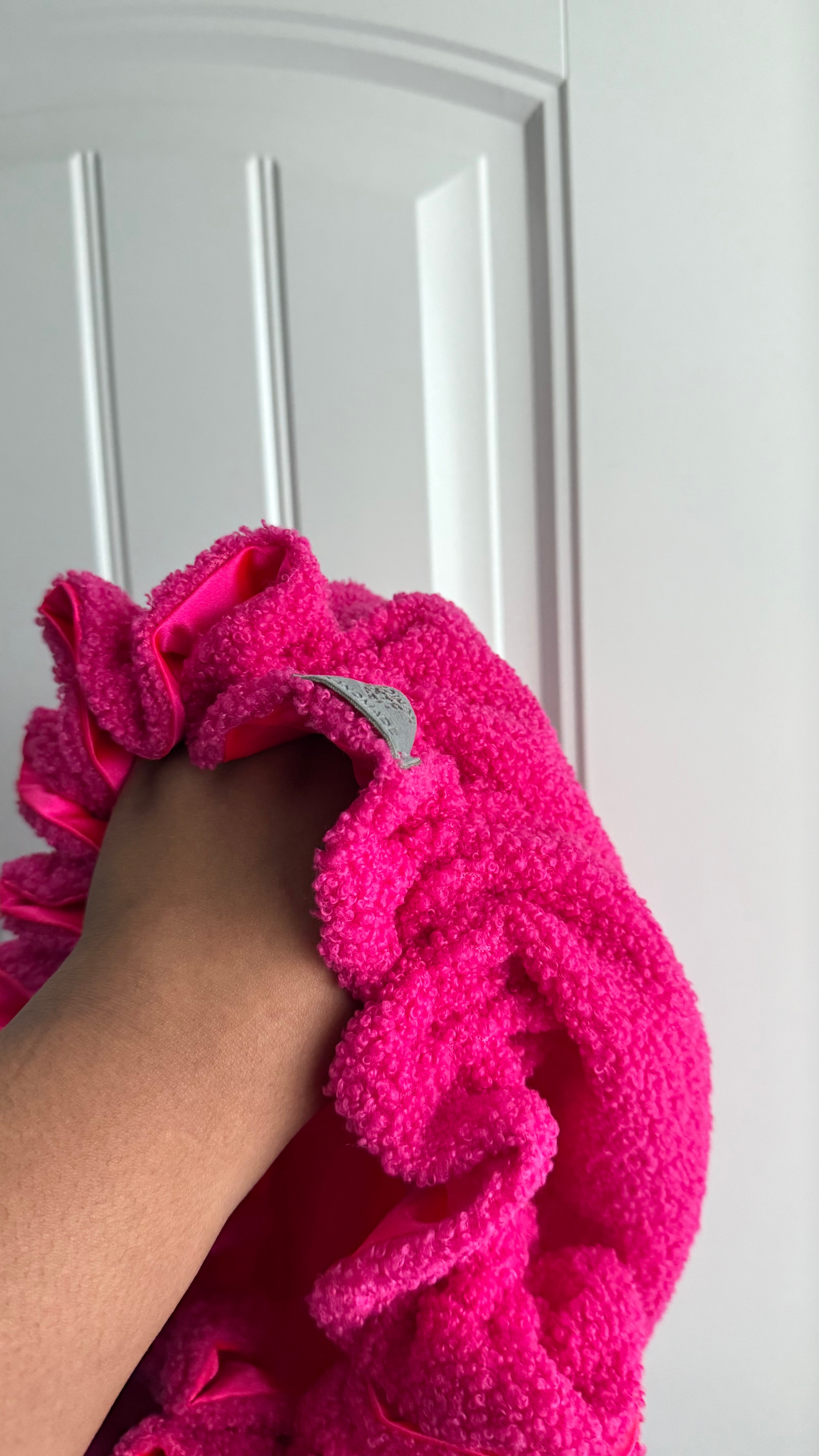 Mean Girl Teddy Ruffle Bonnet